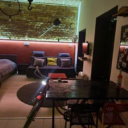 Aranyos Apartman Βουδαπέστη Εξωτερικό φωτογραφία